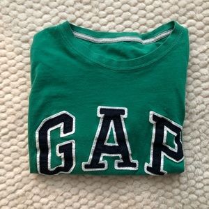GAP M mens t-shirt